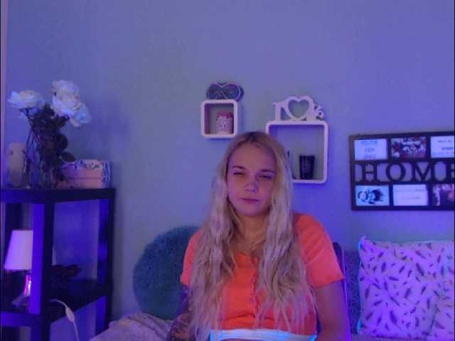 Скриншоты трансляции AnnaHappy18