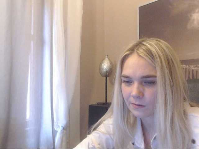 Скриншоты трансляции AnnaHappy18