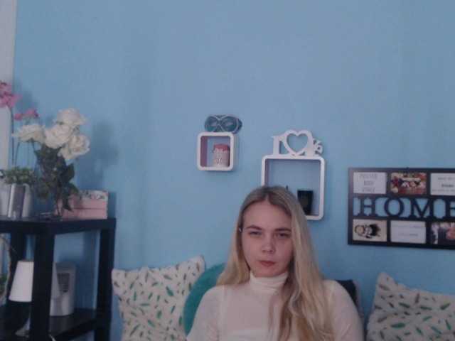 Скриншоты трансляции AnnaHappy18