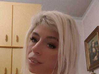 Эротический видеочат Annarella94a