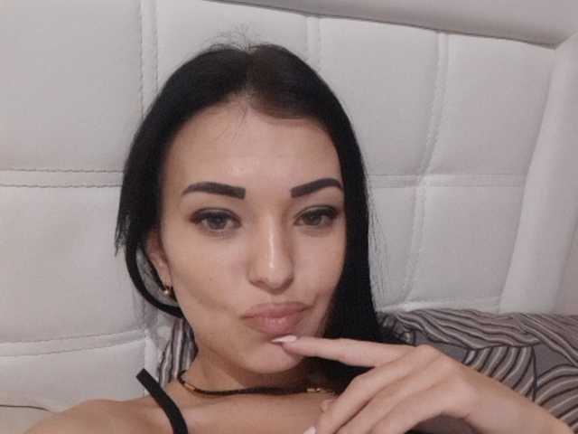 Скриншоты трансляции AnneAllford