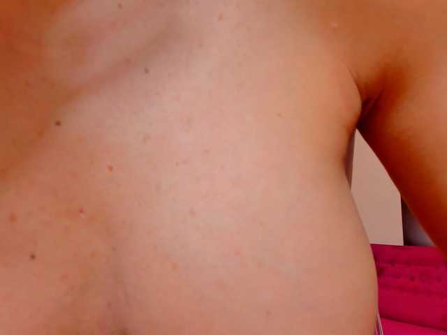 Скриншоты трансляции AnnesWhite