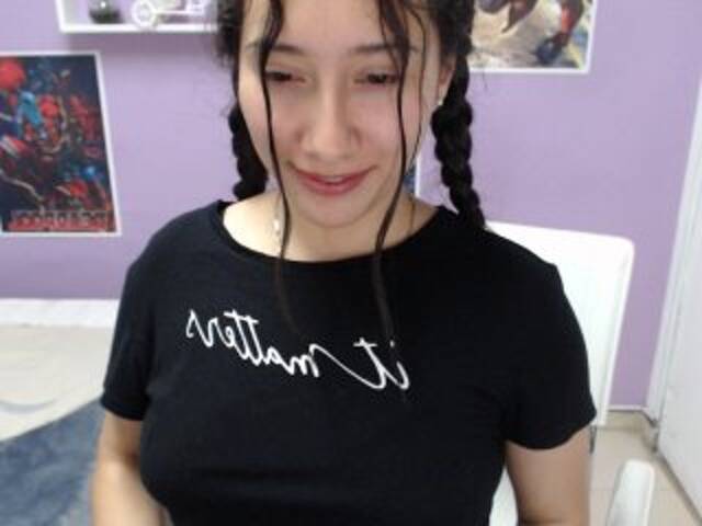 Скриншоты трансляции Anniesclub