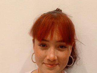 Эротический видеочат Anny-Bloom