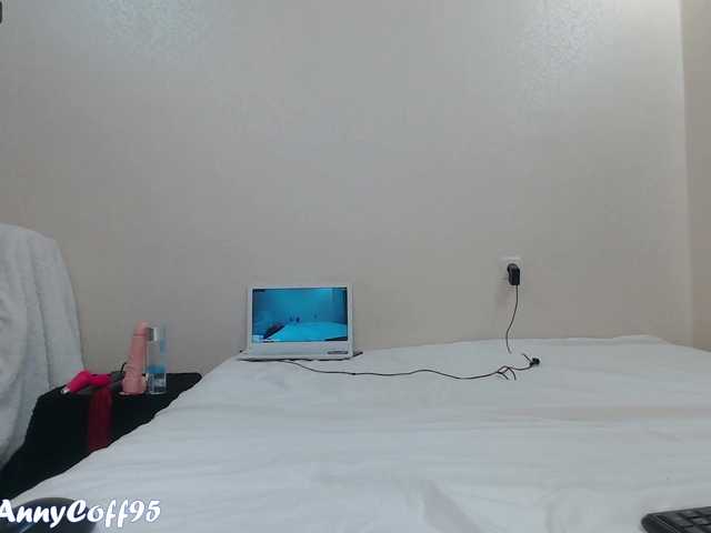 Скриншоты трансляции AnnyCoff95