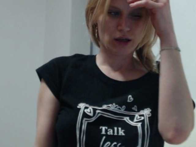 Скриншоты трансляции Annzhelika