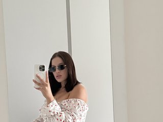 Эротический видеочат _Alyaaaaa_bc_