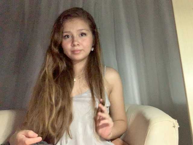 Скриншоты трансляции Anya-Red