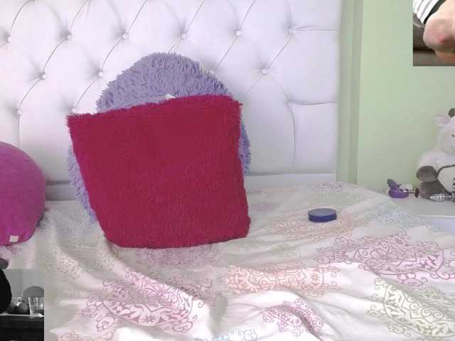 Скриншоты трансляции Anyelablack