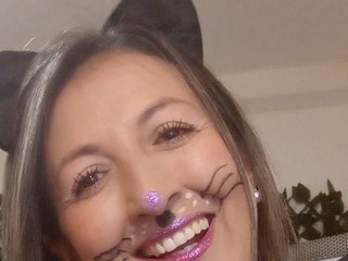 Эротический видеочат anymour