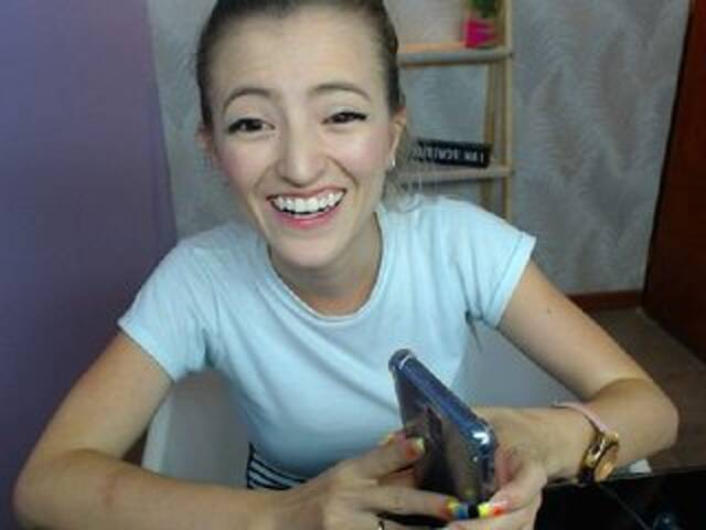 Скриншоты трансляции april-rosse