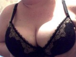 Эротический видеочат aprilya