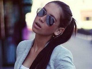 Эротический видеочат ApriMoons