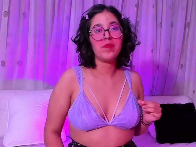 Скриншоты трансляции ArabellaColet