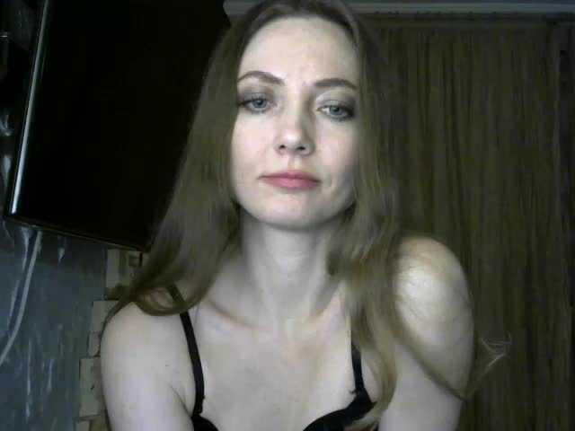 Фотографии ArdentAlexa Hey guys!:) Goal- #Dance #hot #pvt #c2c #fetish #feet #roleplay Tip to add at friendlist and for requests!