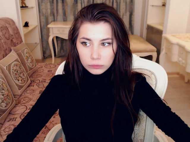 Скриншоты трансляции ArielBloom