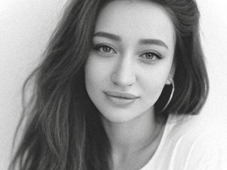 Эротический видеочат ArielHayes