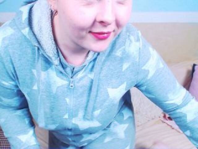 Скриншоты трансляции AdeleAdelia