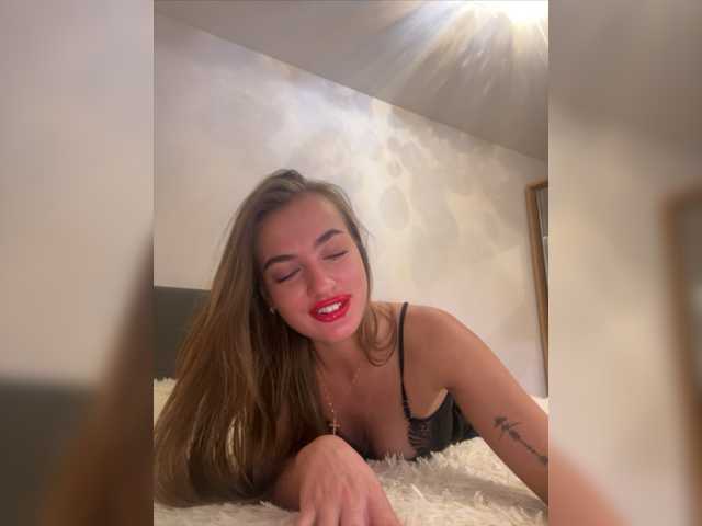 Скриншоты трансляции ArinaLove77