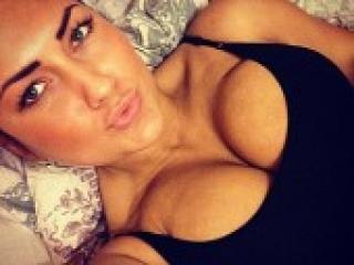 Эротический видеочат arinka2015