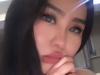 Эротический видеочат asayaa