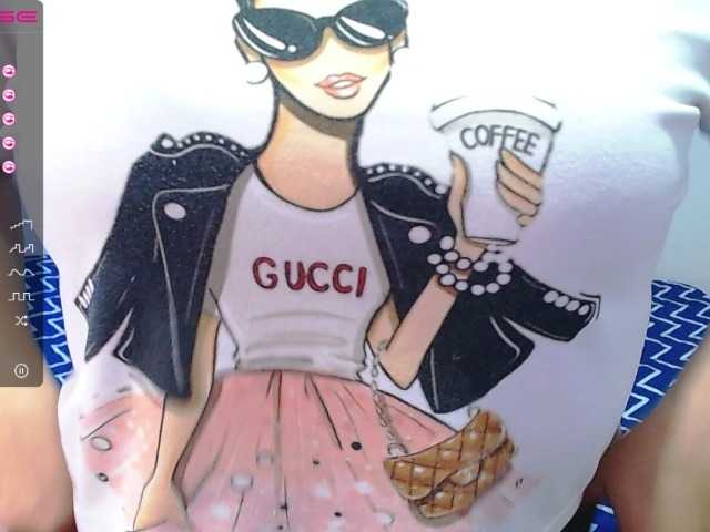 Скриншоты трансляции ASHHLEYROBERT