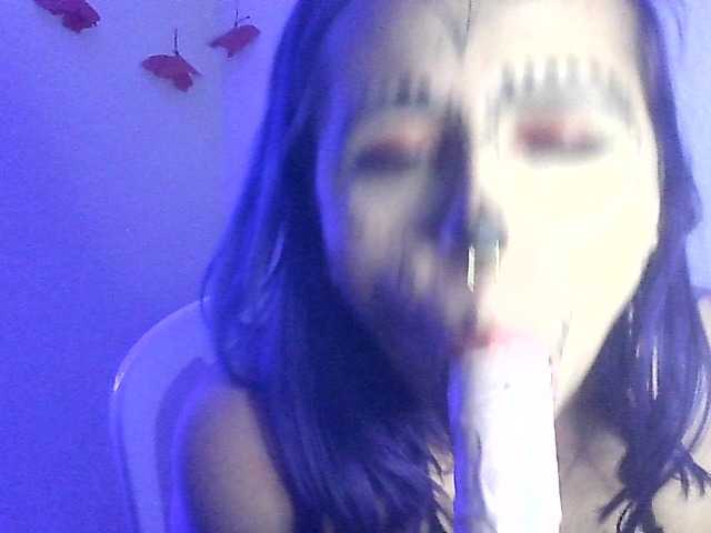 Скриншоты трансляции Ashley22