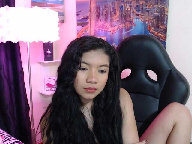 Скриншоты трансляции ashleydoll01