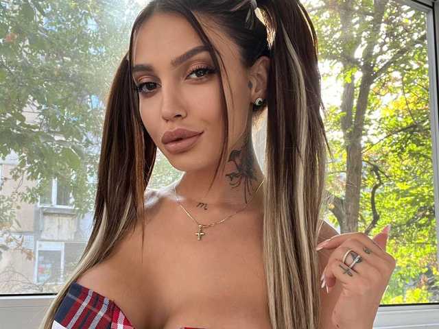 Фотография профиля AshleyLux
