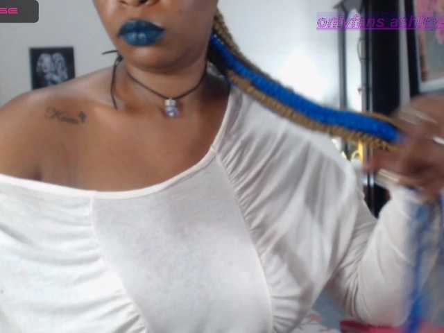 Скриншоты трансляции Ashleypumper