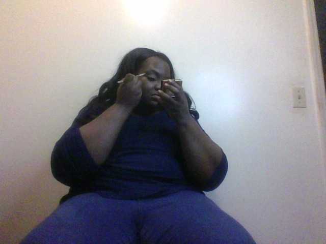 Скриншоты трансляции AshleySmith1