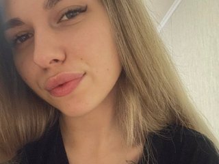 Эротический видеочат Ashleyya
