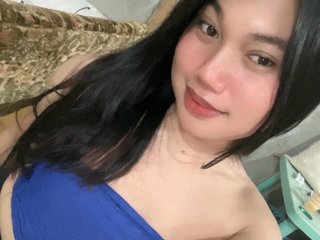 Эротический видеочат AsianBlythe