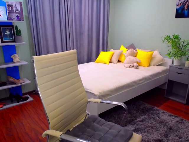 Скриншоты трансляции ExcessOfFeel