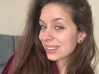 Эротический видеочат AsterCrystalm