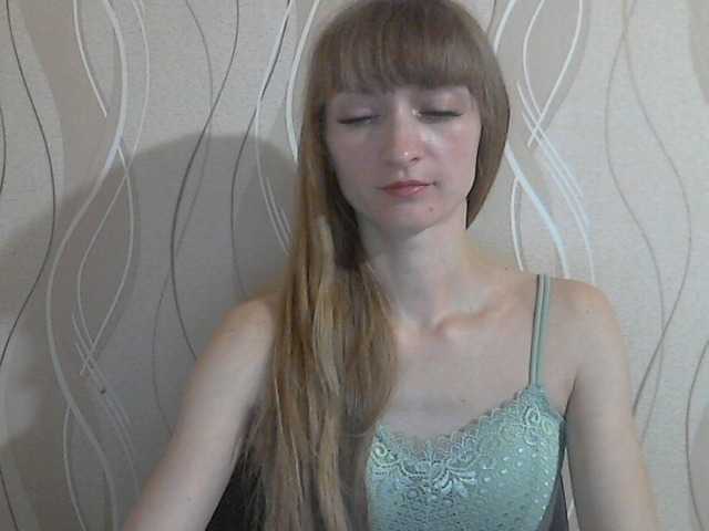 Скриншоты трансляции AsyaBlond