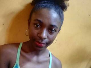 Эротический видеочат Aurelia42