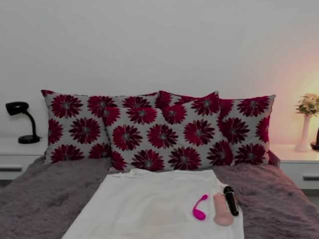 Фотографии Aurora133 hello,welcome to my bed, some surprises?