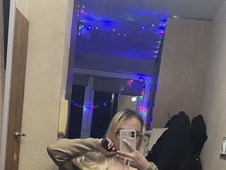 Эротический видеочат AvaDollz