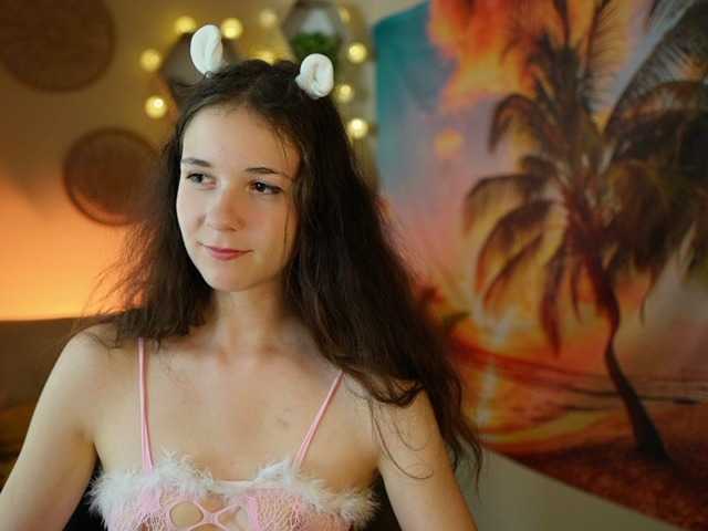 Фотографии AvaTaylor #18 #barelylegal #naughty #young #playful Heyy guys! Lets get naughty together!