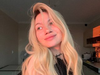 Эротический видеочат CrunchyBun