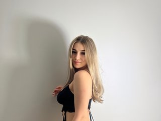 Эротический видеочат BabbyAisha