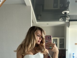 Эротический видеочат Baby-blonde