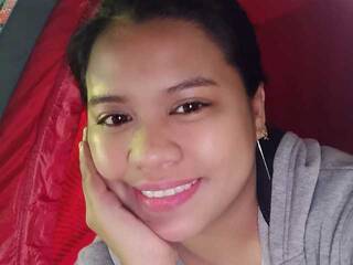 Эротический видеочат BabyBrie