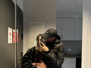 Эротический видеочат babyymommyanddadyy