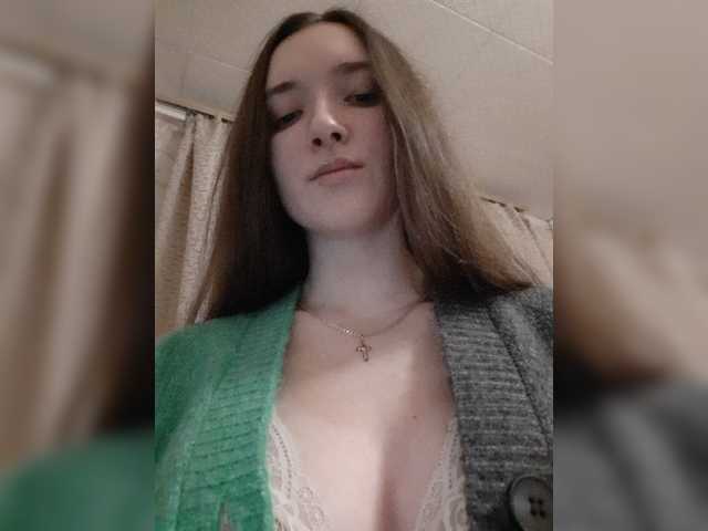 Скриншоты трансляции Naughty__Girl