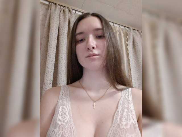 Скриншоты трансляции Naughty__Girl