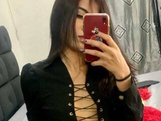 Эротический видеочат badgirlbrown