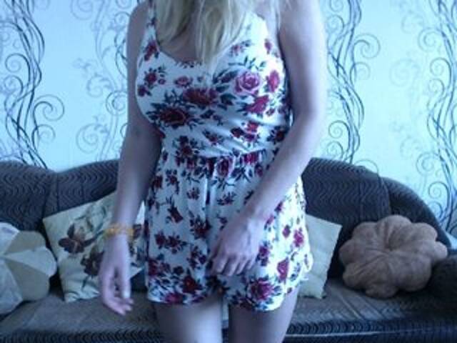 Скриншоты трансляции HoneyyBunny