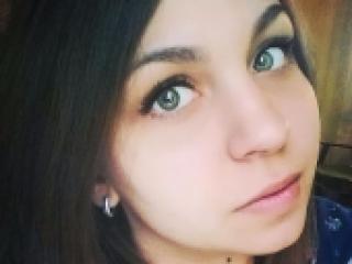 Эротический видеочат badnyasha